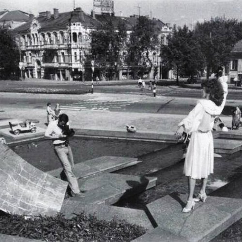 Фотосессия возле фонтана