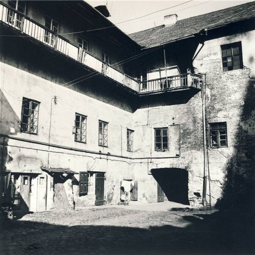 Бульвар в Шешкине