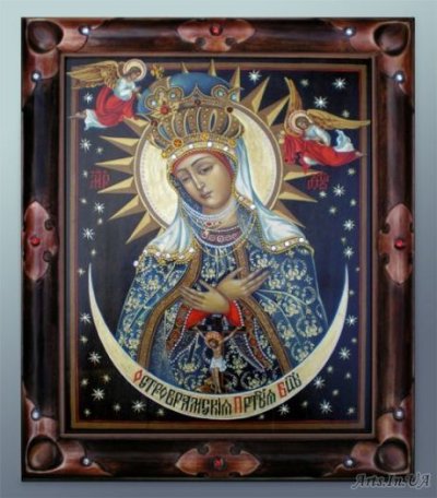 Лазаренко Сергей и Оксана. 2011 год, дерево, 25 x 35. Икона Остробрамской Божьей Матери. Популярна не только в Литве, но и на Украине По одной из версий привезена Великим князем Альгирдасом из похода на Херсонес (Корсунь) в 1363 г.